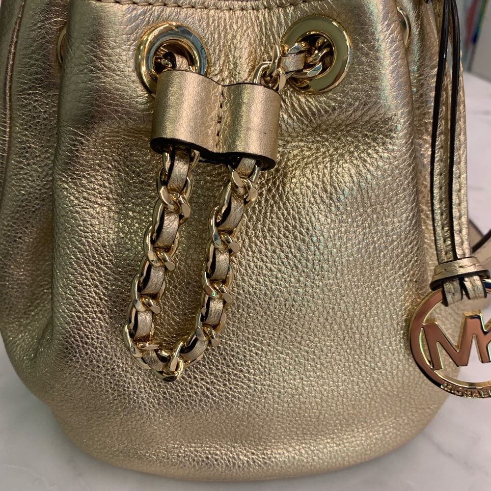 Michael Kors Frankie Drawstring Crossbody - Picture 6 of 8
